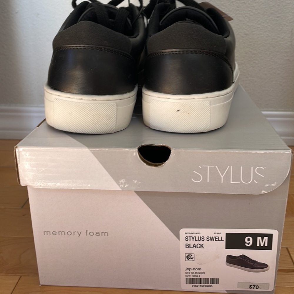 Stylus Swell Men Sneakers NIB - Picture 4 of 4